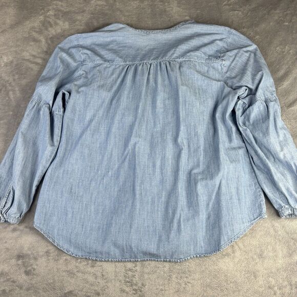 Old Navy Shirt Womens XL Blue Chambray‎ Smocked Long Sleeve Blouse Button Up - Picture 7 of 14